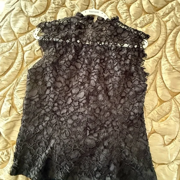 Top - Picture 6 of 7